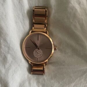 🌟 Michael Kors Rose Gold Watch 🌟